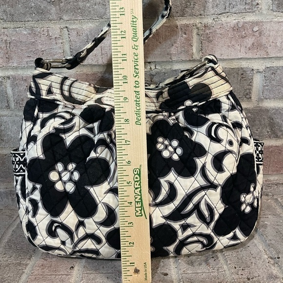Vera Bradley - Picture 4 of 12